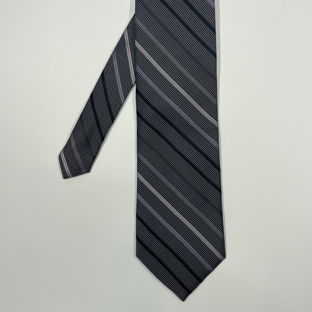 Enro Grey Silver Striped Platinum Silk Blend Necktie Mens OS